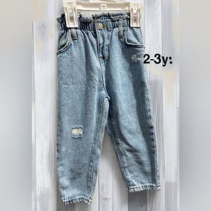 Zara Like Mom jeans